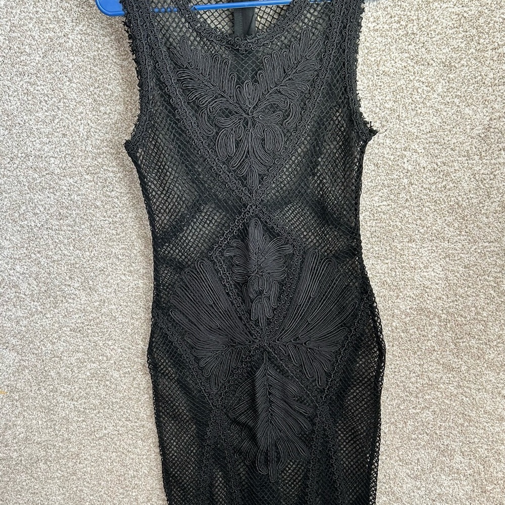 BEBE Women’s Crochet Lace Bodycon Black Dress Size Medium